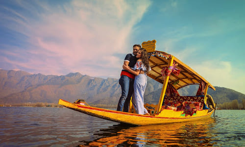 Kashmir Paradise (5N/6D) by the best travel company in Delhi