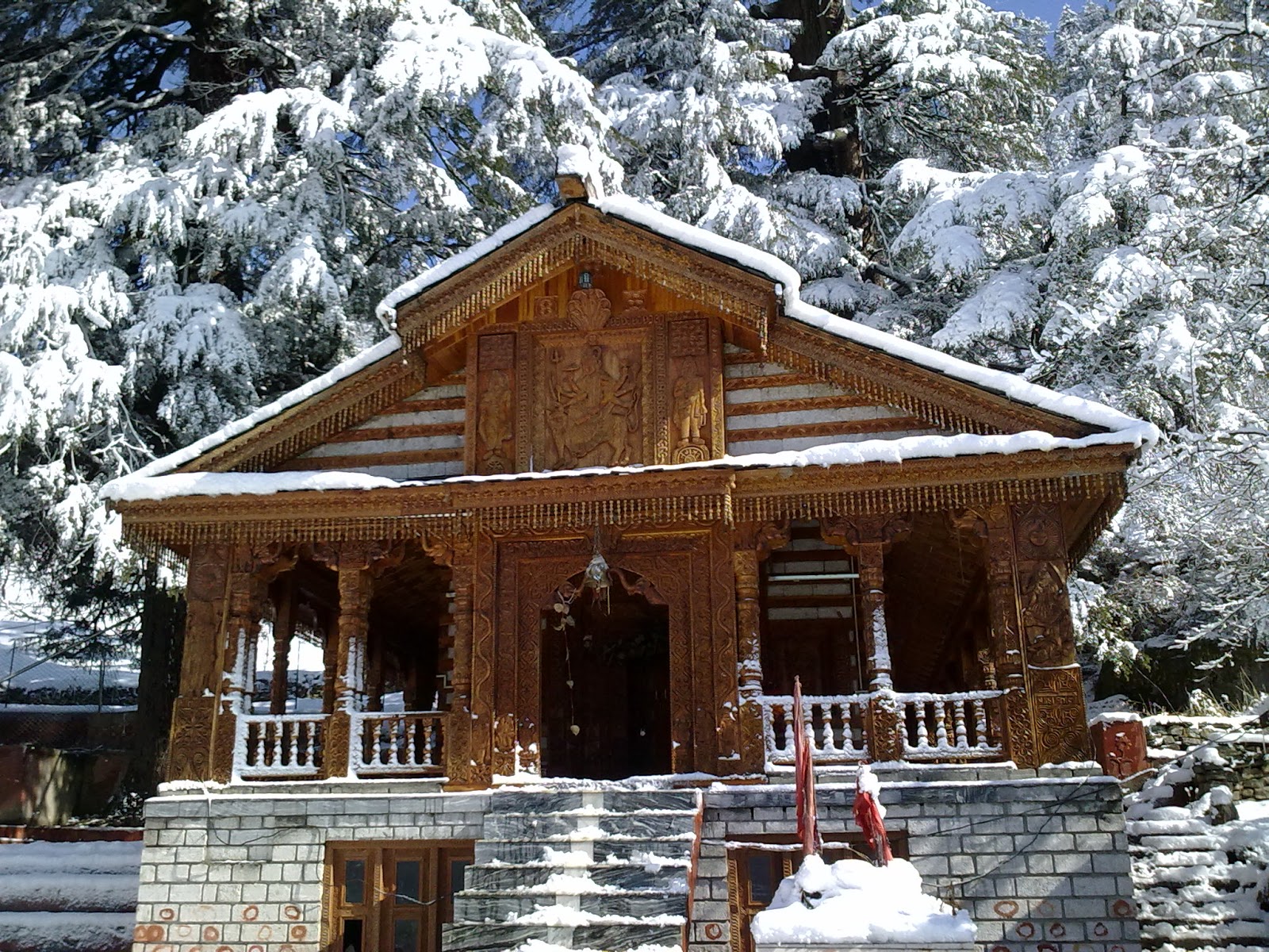 Best Manali travel packages from Delhi