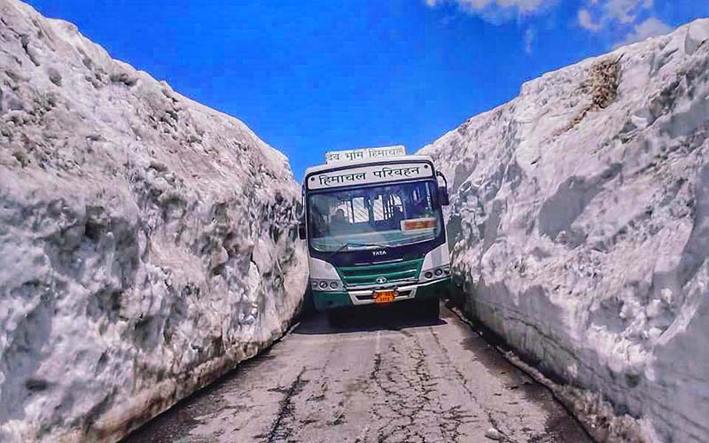 how-to-reach-ladakh-by-bus