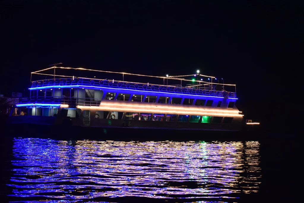 Cruise-in-Goa-Mandovi-River